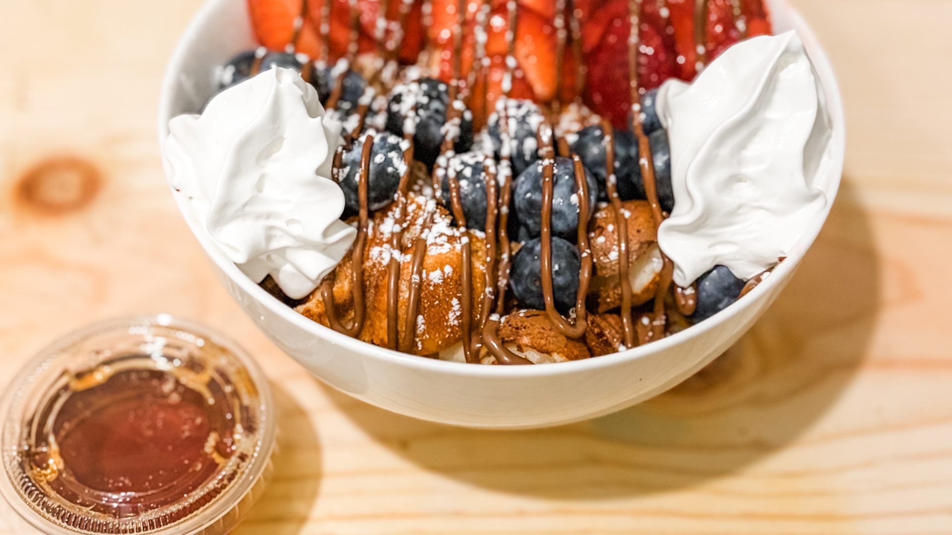PROTEIN Bubble Waffles, Bowls & Burritos